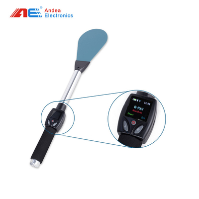 ইনভেন্টরির জন্য WIFI USB কমিউনিকেশন LCD ডিসপ্লে সহ UHF হ্যান্ডহেল্ড RFID ব্লুটুথ রিডার রাইটার ISO18000-6C EPC Gen2